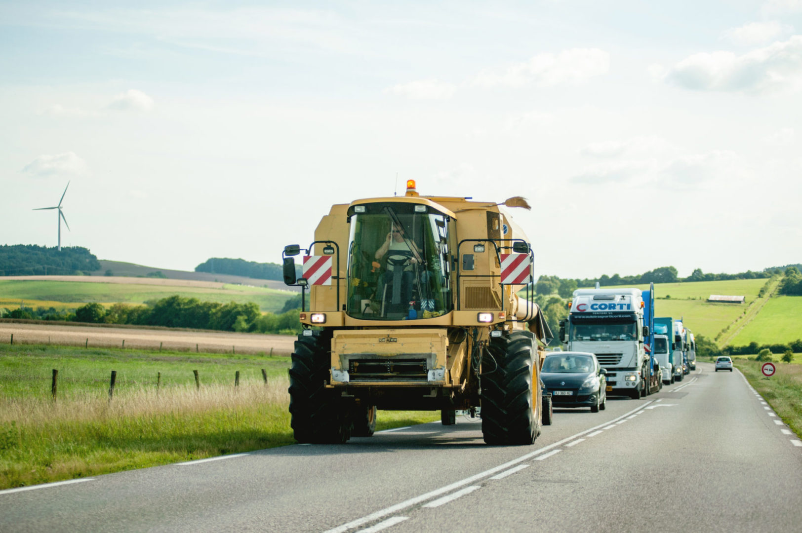 France,,Jul,11,,2011:,Large,Agricultural,Machine,-,Special,Transport